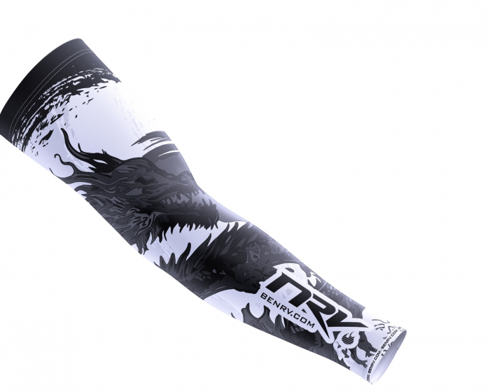 NRV Gaming Sleeve - Black Dragon - L